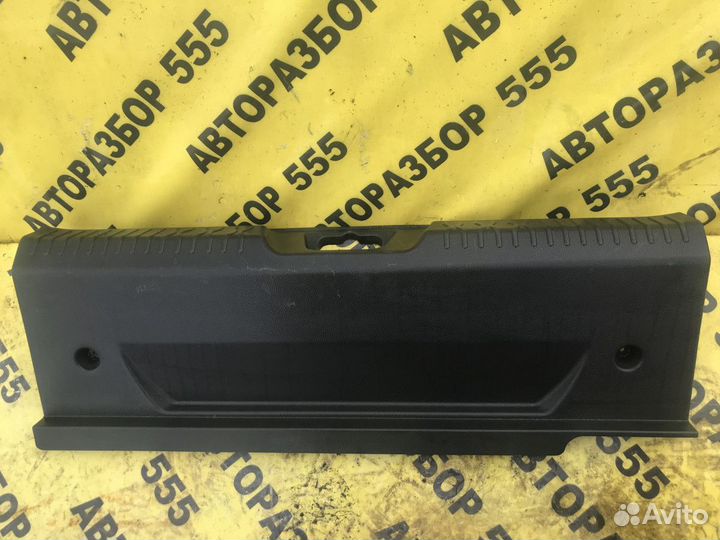 Накладка багажника LADA Vesta Cross