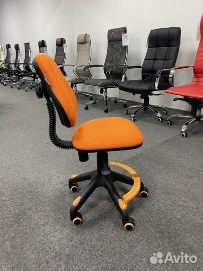 Детское компьютерное кресло для ребенка