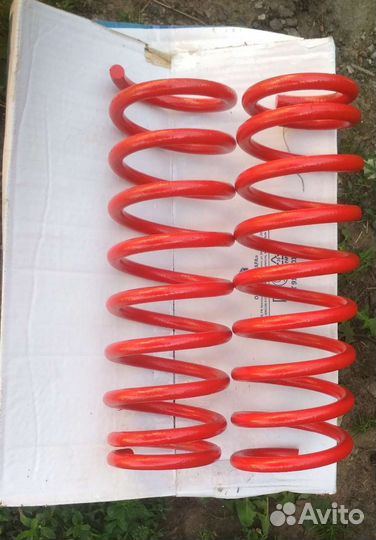 Пружины задние Лансер 10