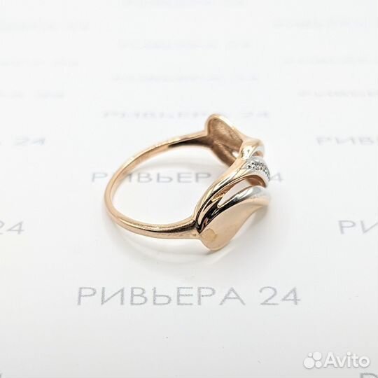 Золотое кольцо 585 пробы с фианитами 2.98 гр