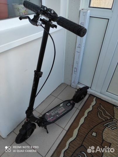 Продам городской самокат Scooter Urban