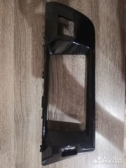 Оригинальная рамка для Toyota Corolla 2014-2017 г