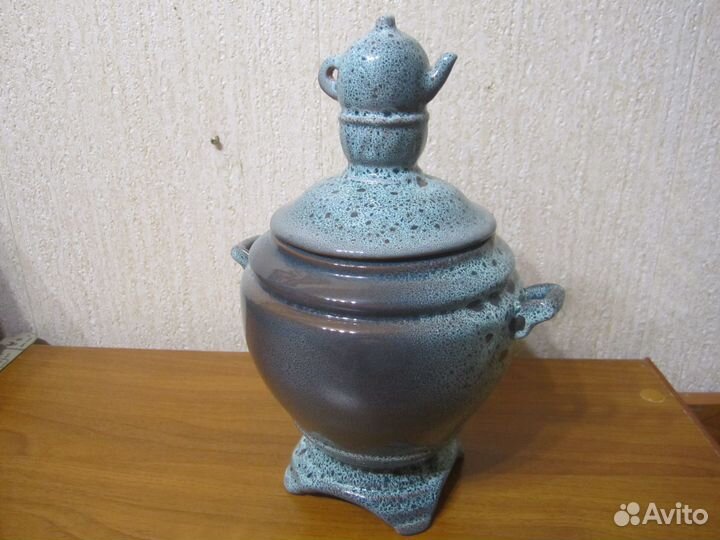Самовар сувенирный редкой формы и расцветки