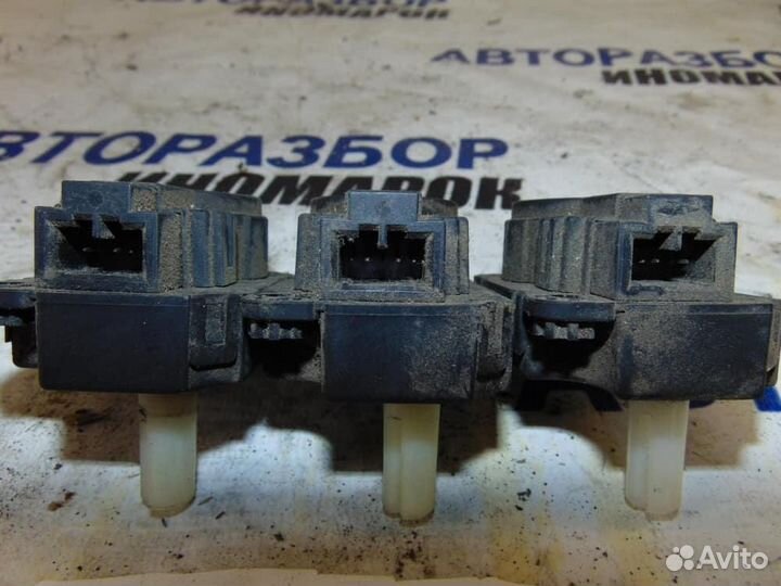 Моторчик заслонки печки для Mitsubishi ASX 2010