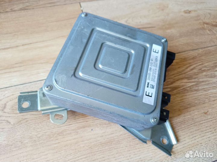 Блок управления рулевой рейки Honda CR-V 3 RE