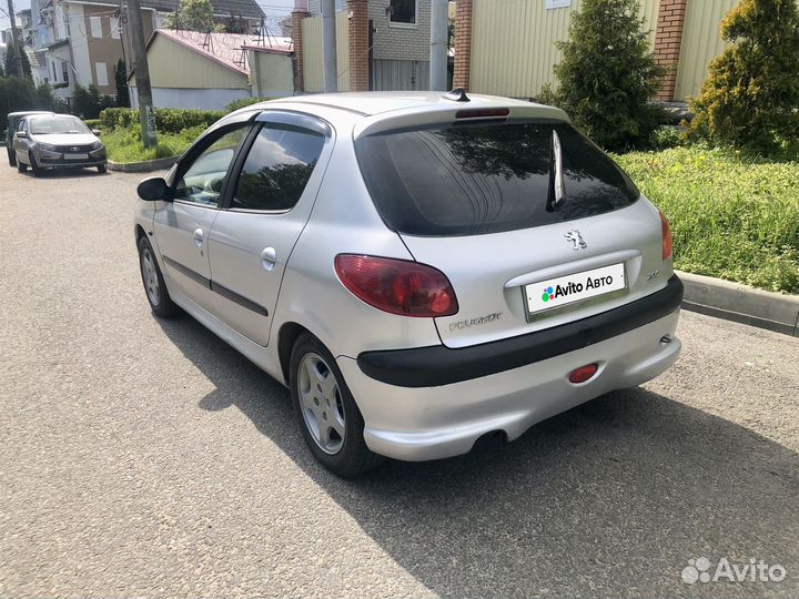 Peugeot 206 1.4 AT, 2004, 251 000 км