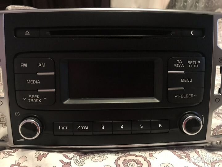 Штатная магнитола