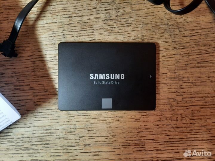 SSD Диск samsung 500 гб