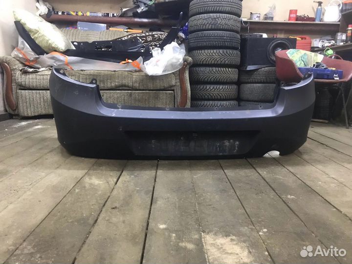 Бампер задний гранта не в цвет