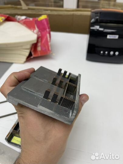 Станок для производства наращенных ресниц