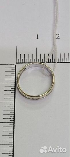 Золотое кольцо с камнем 16р