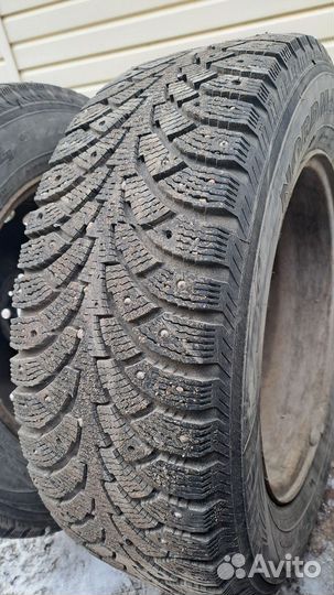 Nokian Tyres Nordman 4 215/65 R16 102M