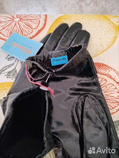 Перчатки женские кожаные новые