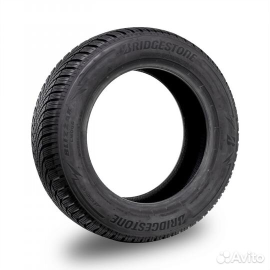 Bridgestone Blizzak LM-005 235/55 R18 104H