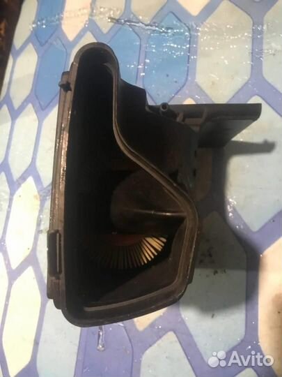 Корпус воздушного фильтра A2710900901