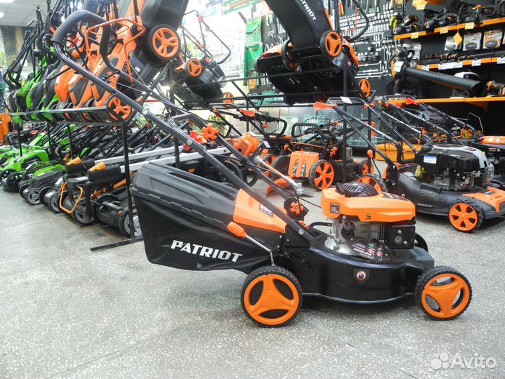 Газонокосилка бензиновая patriot PT 42LS