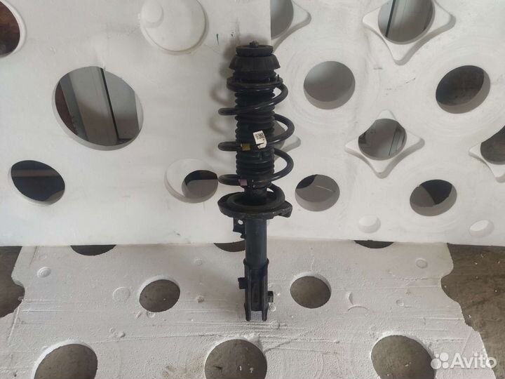 Амортизатор правый kia Rio 4 рестайлинг