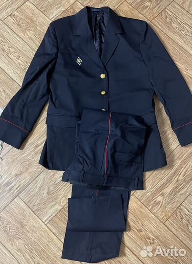 Парадная форма полиции