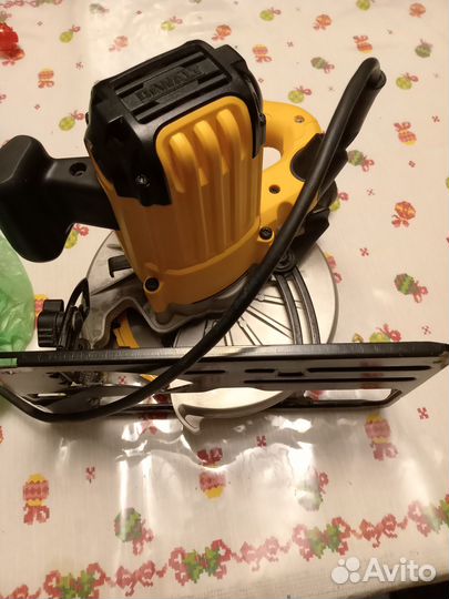 Пила ручная циркулярная бу