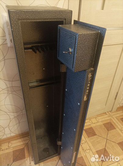 Оружейный сейф на 3 ствола