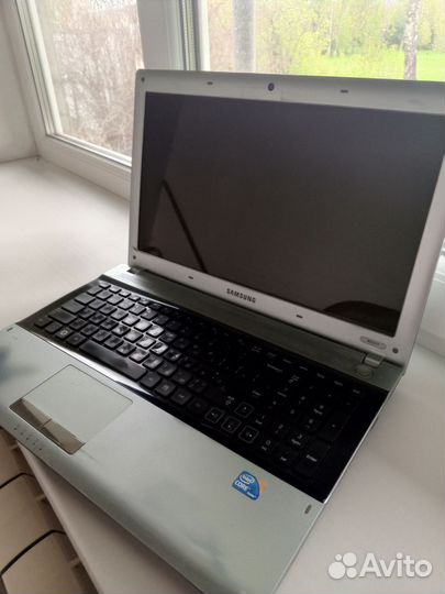Ноутбук Samsung NP-RV 511