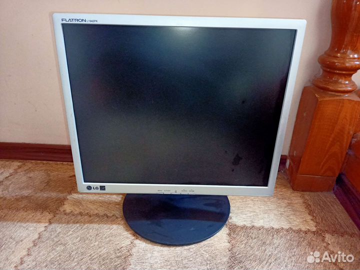 Мониторы ЖК 17, 19, 20