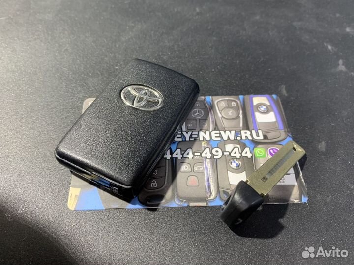 Ключ Toyota Rav 4 B90EA рав 4