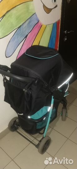 Прогулочная коляска