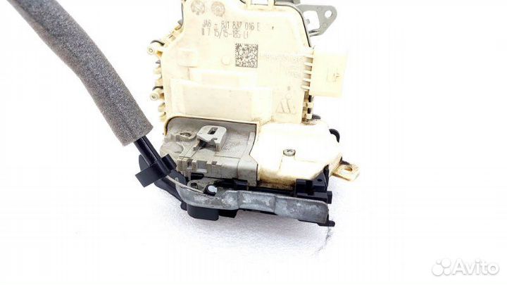 Замок двери передний правый Audi Q7 4M crec 2016