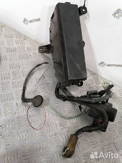 Блок предохранителей Lexus Is250 GSE20 4grfse