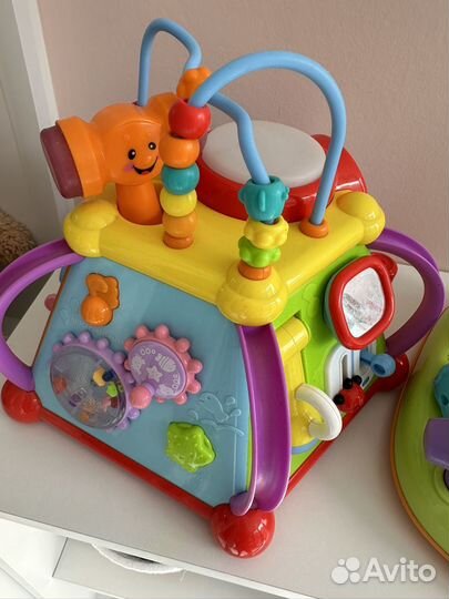 Развивающие игрушки для малышей