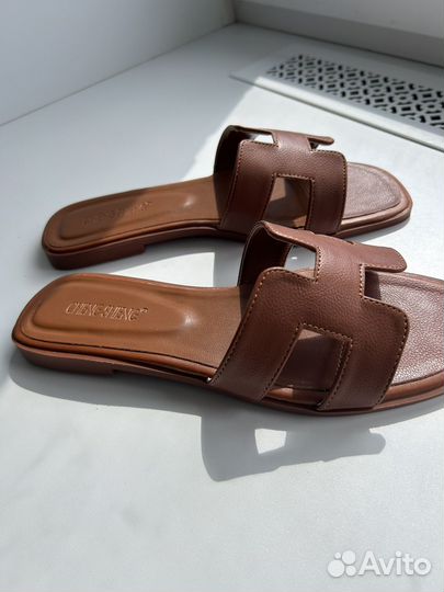 Шлепки женские