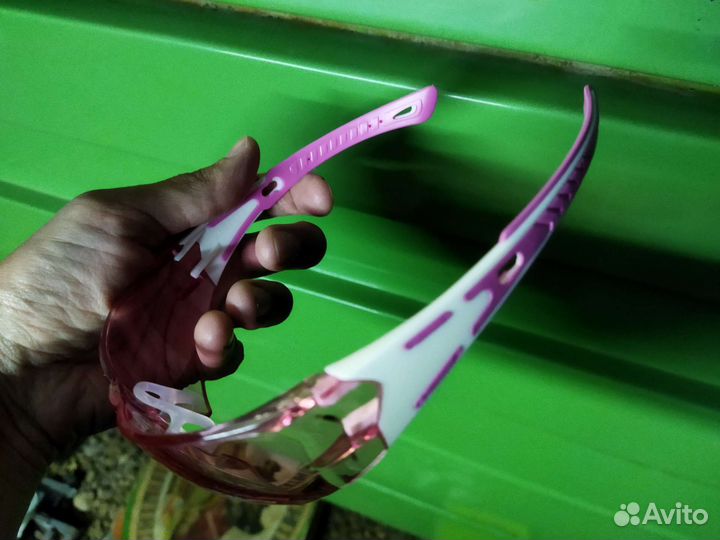 Очки розовые спортивные защитные новые