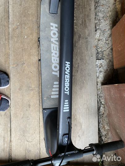 Электросамокат hoverbot GR-01