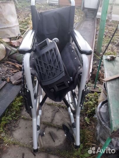 Инвалидная коляска складная бу