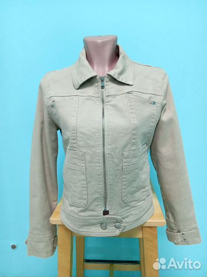 Джинсовая куртка