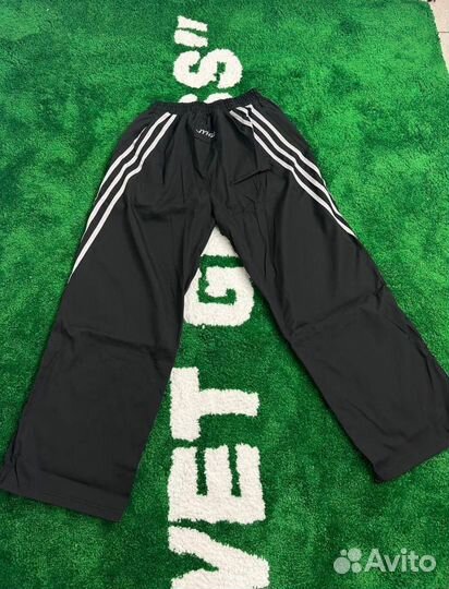 Спортивные штаны adidas x balenciaga type