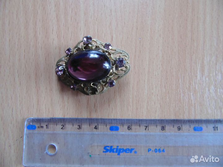 Брошка 4 х 3 см