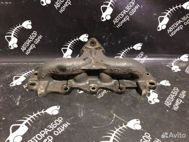 Коллектор выпускной Ford Focus 3 хетчбэк 1 2011