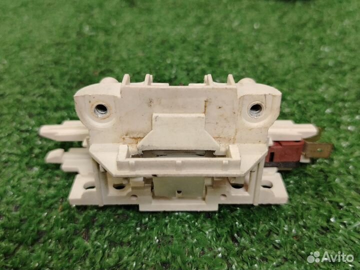 Блокировка двери посудомоечной машины Whirlpool