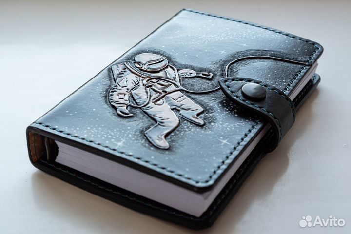 Кожаный блокнот