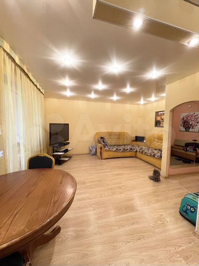 3-к. квартира, 65,5 м², 1/9 эт.