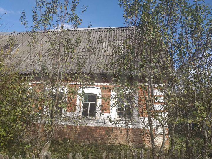 Дом 28 м² на участке 30 сот.