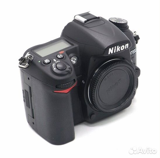 Nikon D7000 body (пробег 4850 кадров)