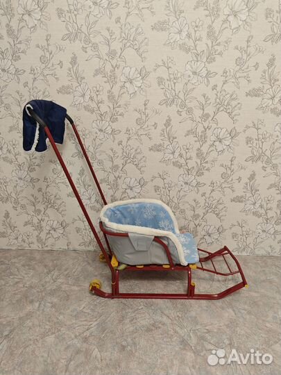 Санки с колесиками