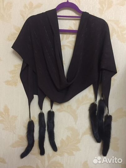 Шарф с хвостиками норки