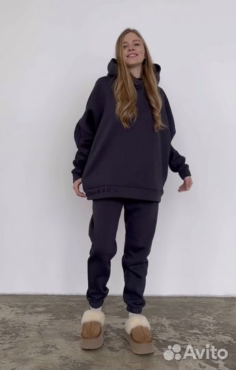 Спортивный костюм новый