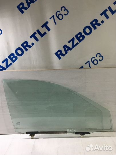 Стекло передней двери прав. toyota corolla 120 1.6