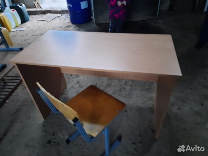Парта со стулом