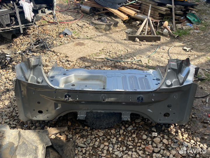 Задняя панель Citroen DS 5,2013 год